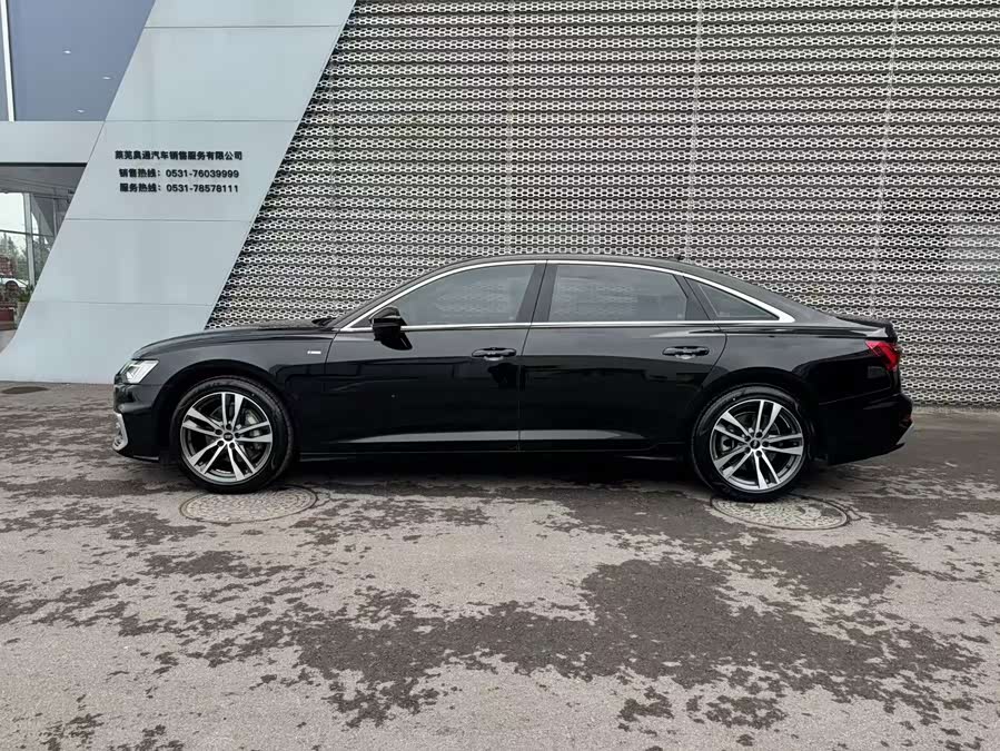 Audi A6L 2023 40 TFSI Luxury Sport - zdjęcie 3