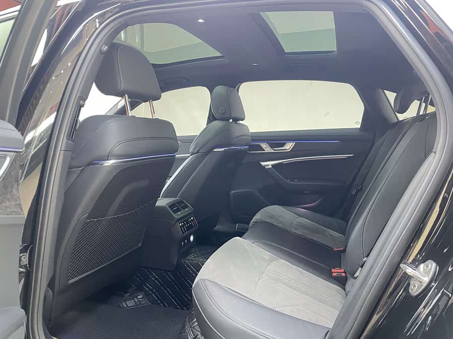 Audi A6L 2023 Facelift 45 TFSI Premium Dynamic - zdjęcie 15