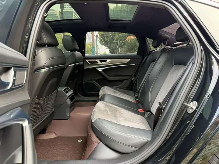 Audi A6L 2023 Facelift 45 TFSI Premium Dynamic - zdjęcie 15