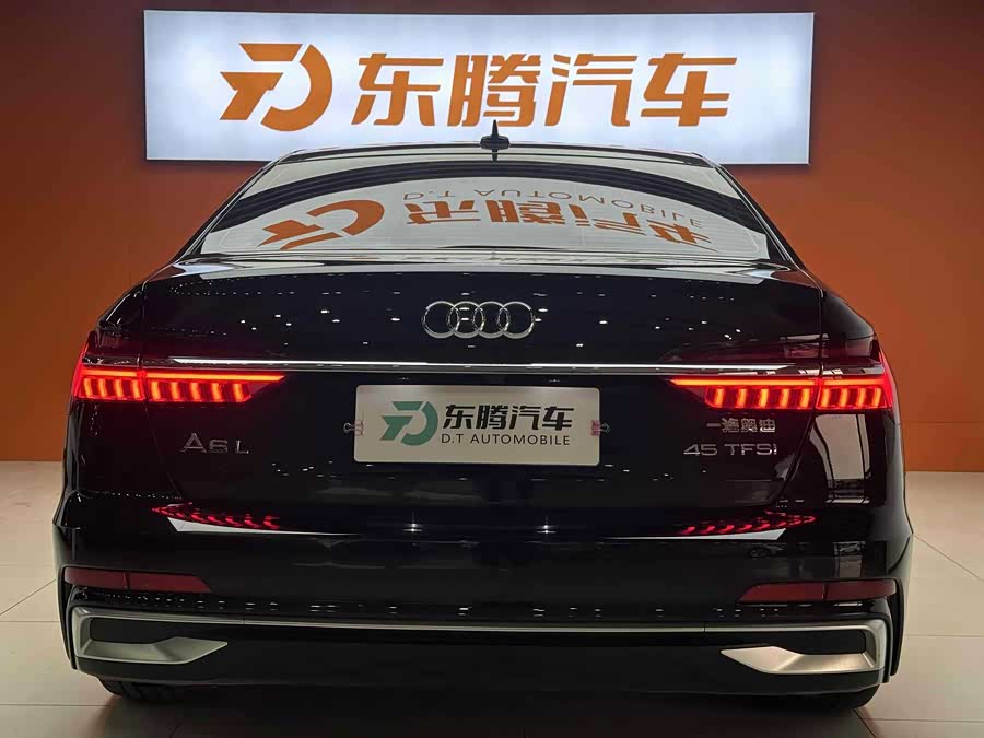 Audi A6L 2023 Facelift 45 TFSI Premium Dynamic - zdjęcie 7