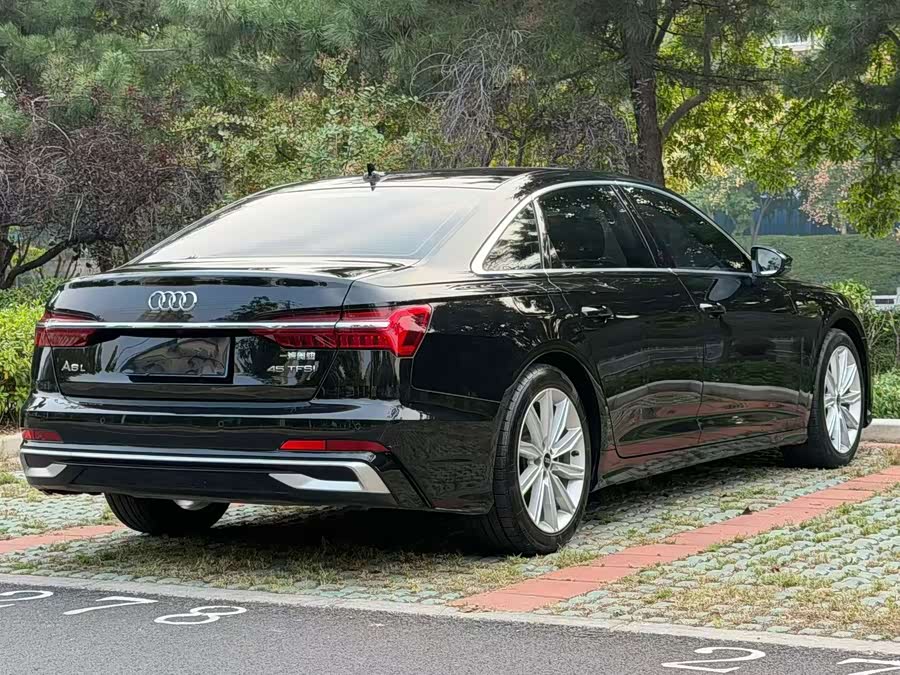 Audi A6L 2023 Facelift 45 TFSI Premium Dynamic - zdjęcie 7