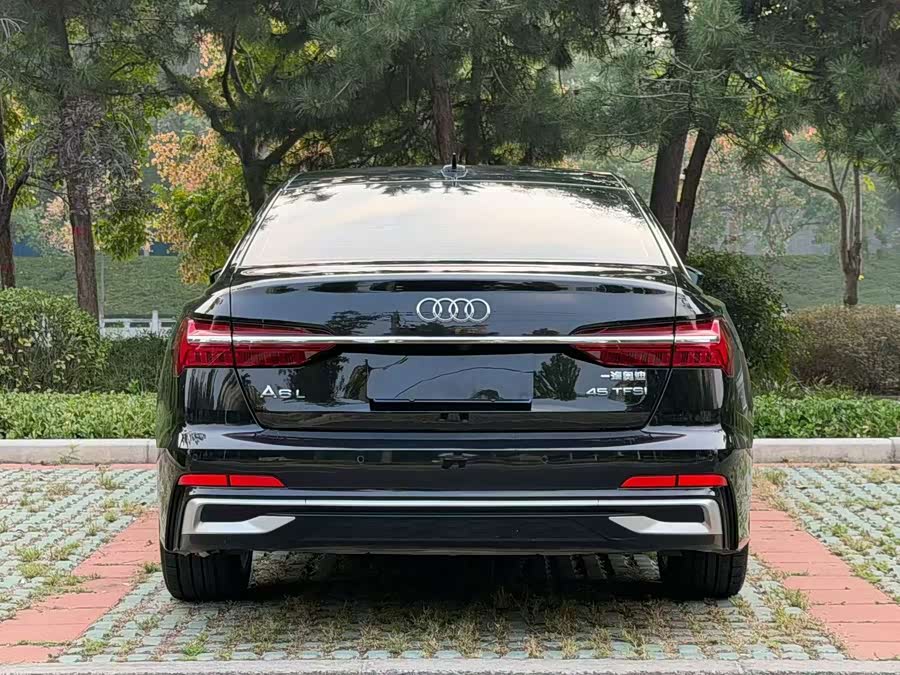 Audi A6L 2023 Facelift 45 TFSI Premium Dynamic - zdjęcie 8