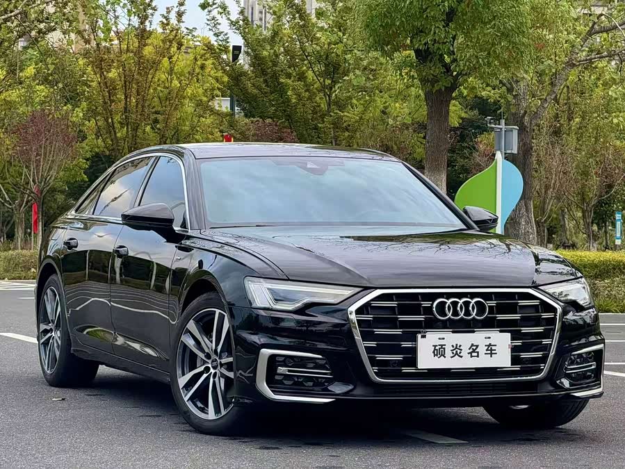 Audi A6L 2024 40 TFSI Luxury Sport - zdjęcie 3