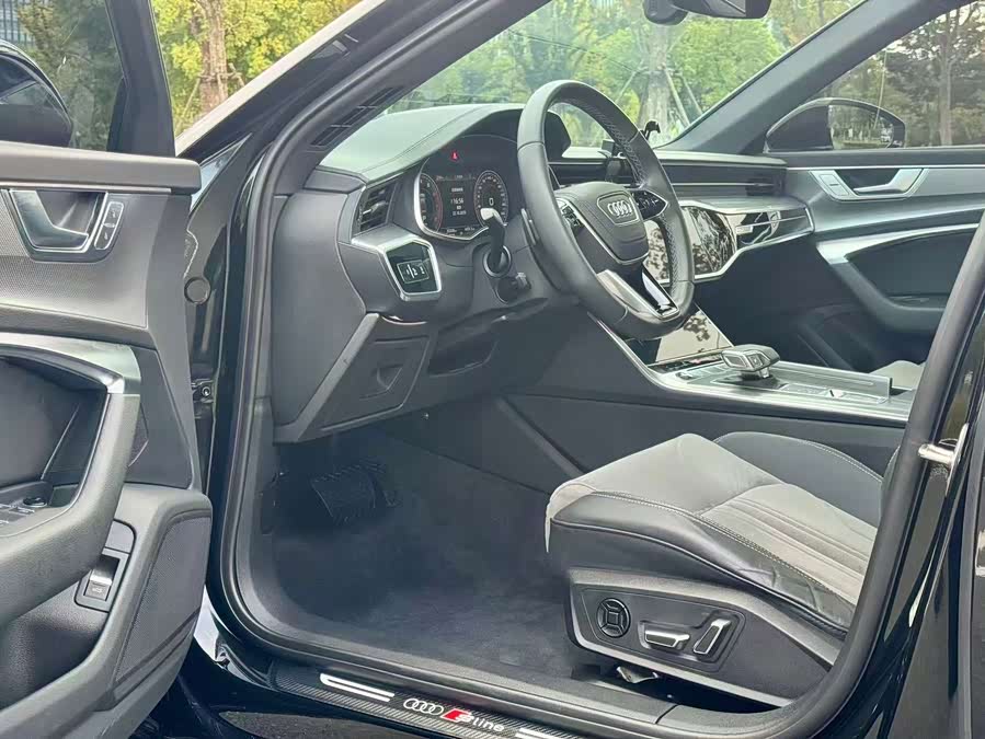 Audi A6L 2024 40 TFSI Luxury Sport - zdjęcie 6