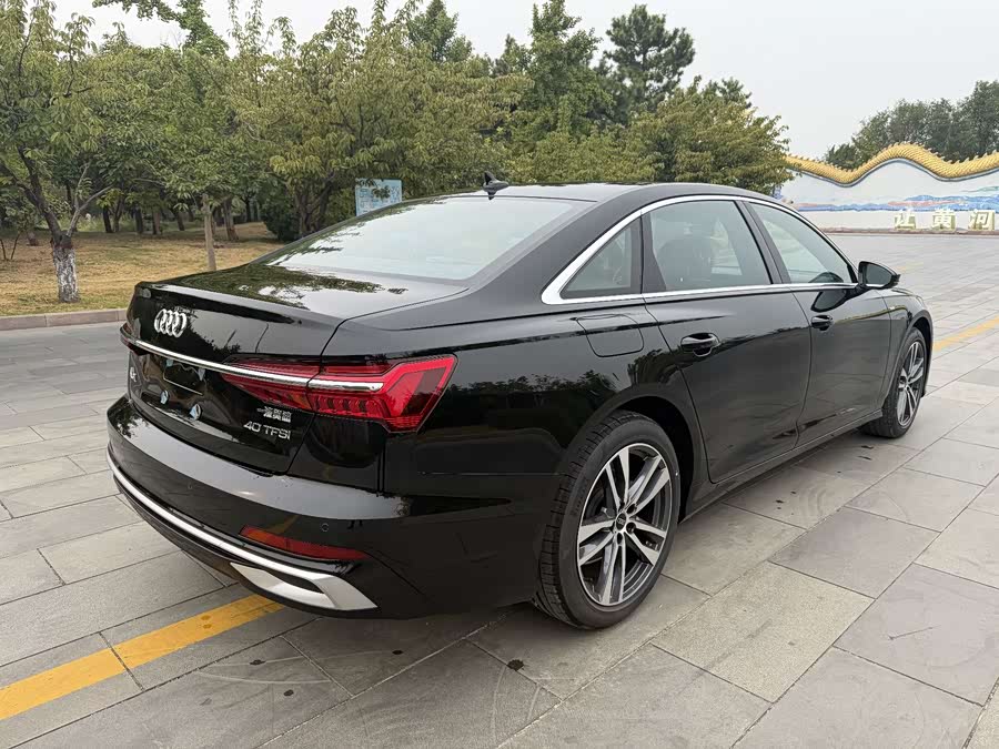 Audi A6L 2024 40 TFSI Luxury - zdjęcie 6