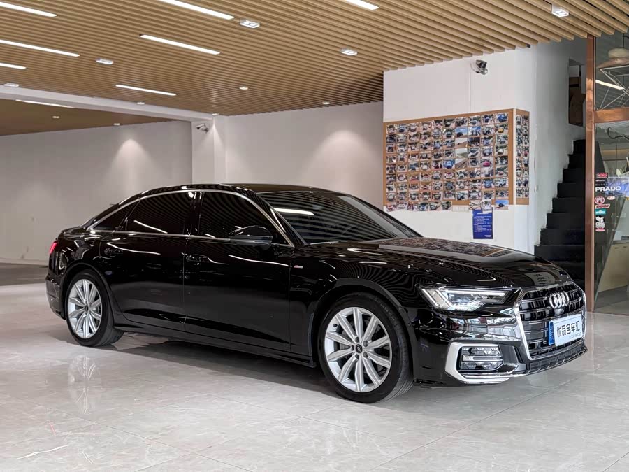 Audi A6L 2024 45 TFSI Premium Sport - zdjęcie 3