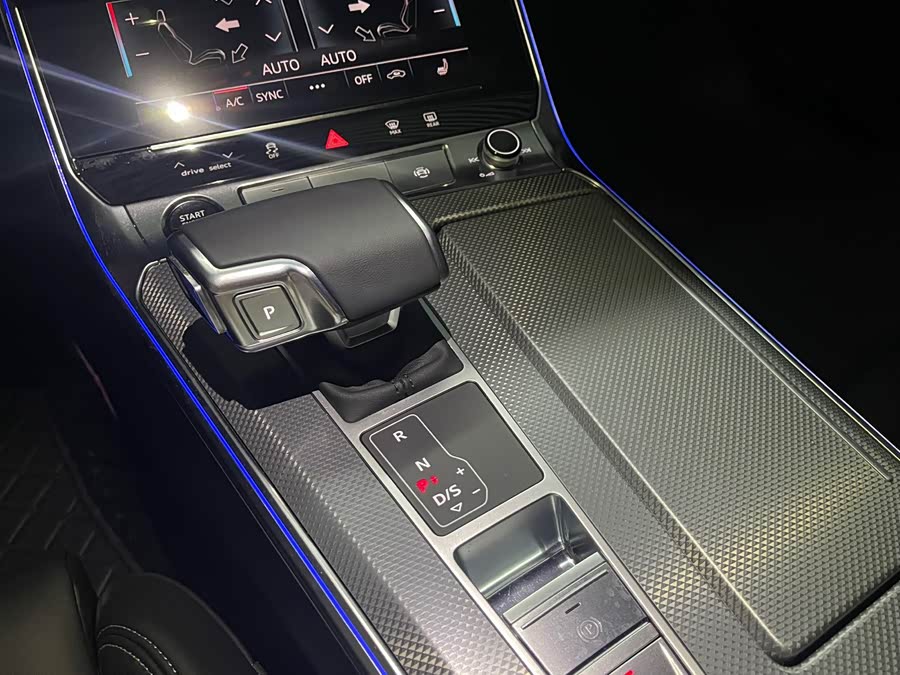 Audi A6L 2025 45 TFSI Premium Sport - zdjęcie 12