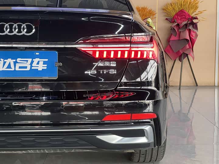Audi A6L 2025 45 TFSI Premium Sport - zdjęcie 18