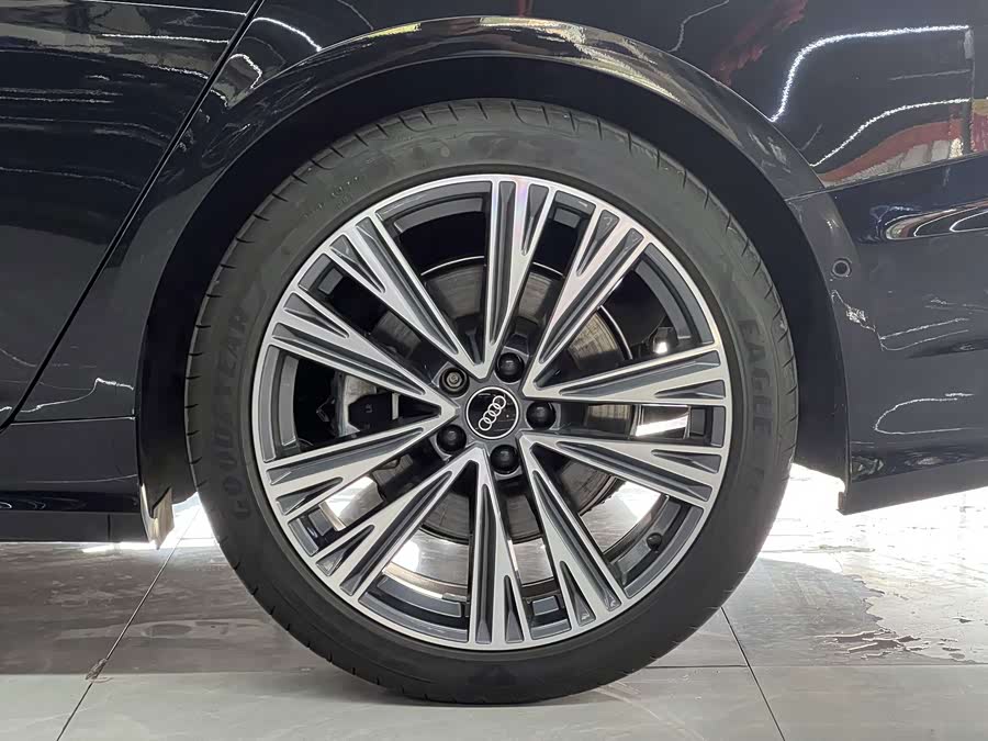 Audi A6L 2025 45 TFSI Premium Sport - zdjęcie 9