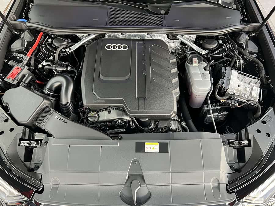 Audi A6L 2025 45 TFSI Premium Sport - zdjęcie 10