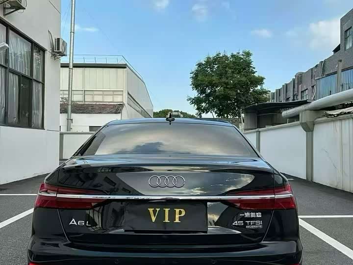 Audi A6L 2025 Facelift 45 TFSI quattro Premium Dynamic - zdjęcie 16