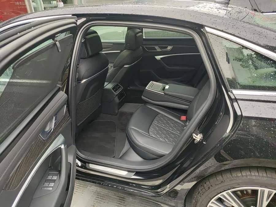 Audi A6L 2025 Facelift 45 TFSI quattro Premium Dynamic - zdjęcie 4
