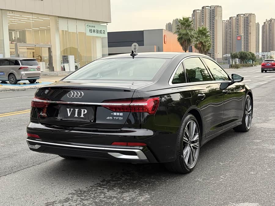 Audi A6L 2026 45 TFSI Premium Sport - zdjęcie 5