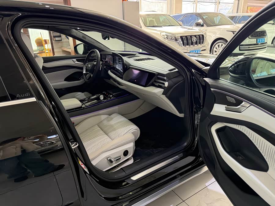 Audi A6L 2026 45 TFSI quattro Premium Sport + Exclusive Package - zdjęcie 9