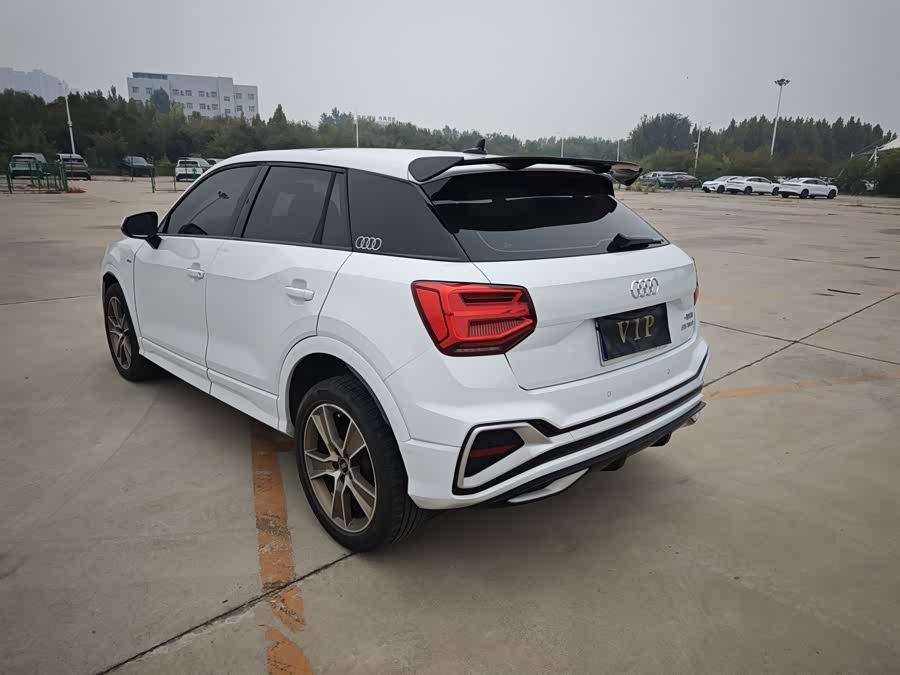 Audi Q2L 2023 35TFSI Progressiv - zdjęcie 4