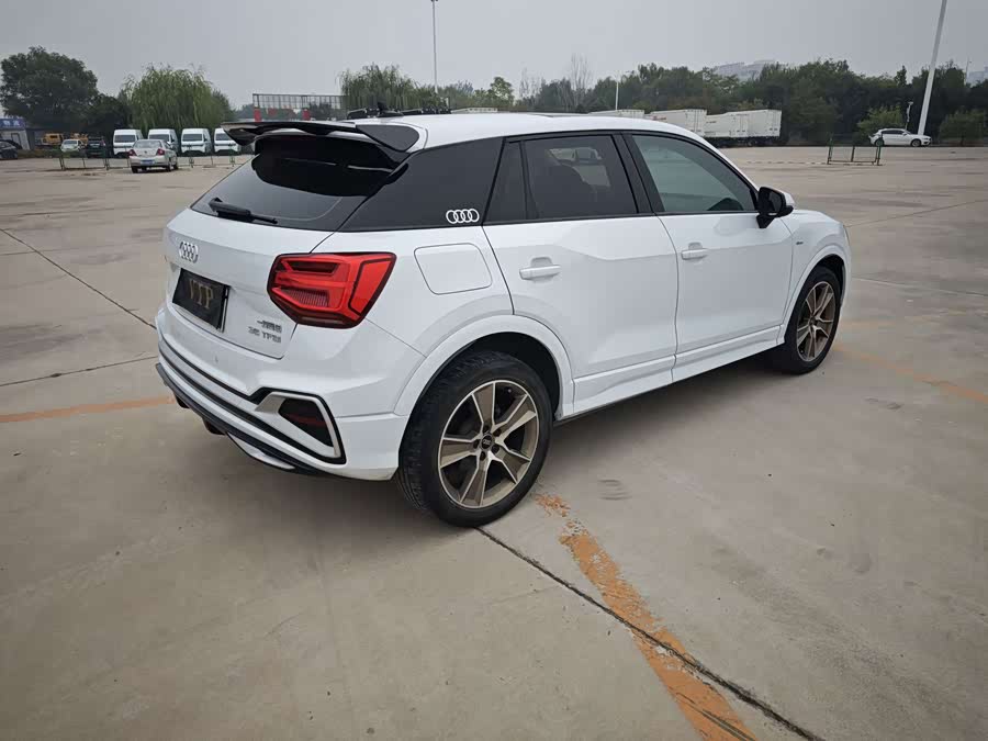 Audi Q2L 2023 35TFSI Progressiv - zdjęcie 6