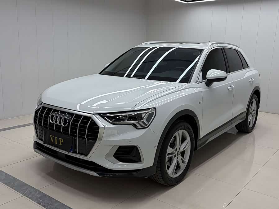 Audi Q3 2023 35 TFSI Fashion - zdjęcie 1