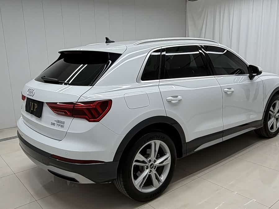 Audi Q3 2023 35 TFSI Fashion - zdjęcie 4