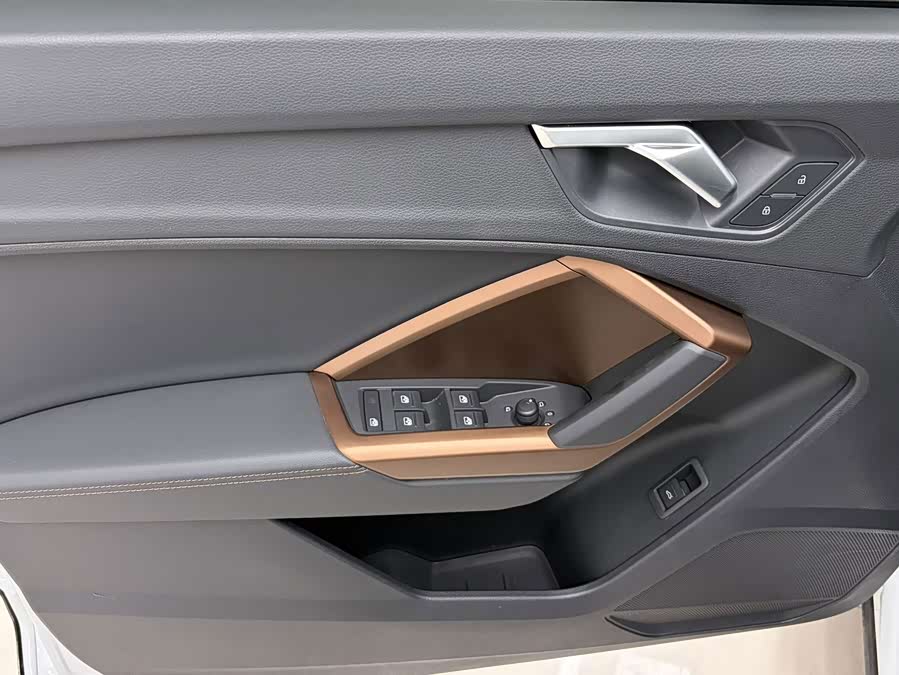 Audi Q3 2023 35 TFSI Fashion - zdjęcie 7