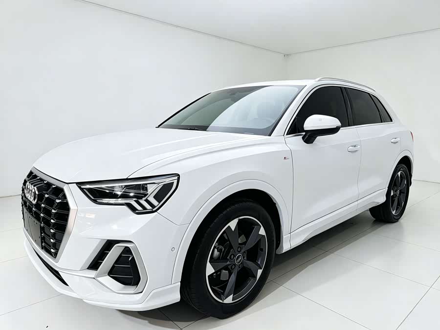 Audi Q3 2024 35 TFSI Fashion Dynamic Edition - zdjęcie 1