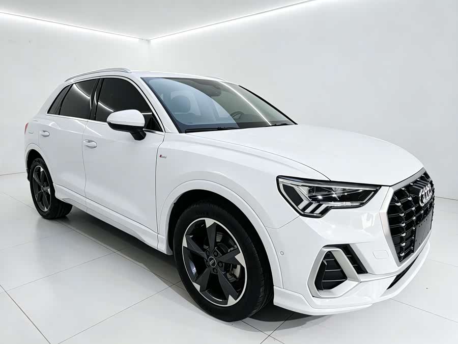 Audi Q3 2024 35 TFSI Fashion Dynamic Edition - zdjęcie 3
