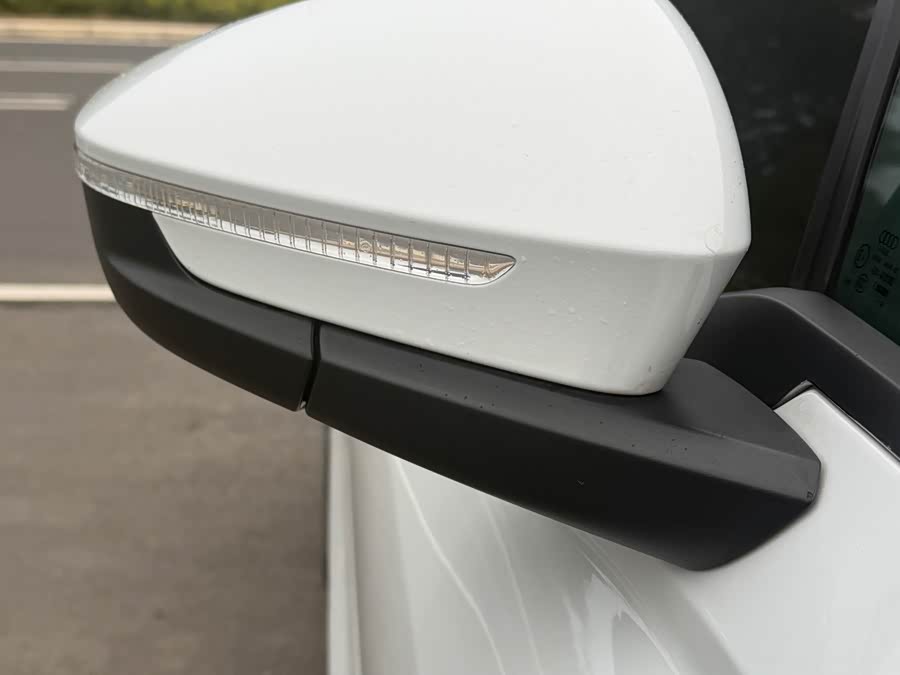Audi Q4 e-tron 2024 40 e-tron Premium - zdjęcie 13