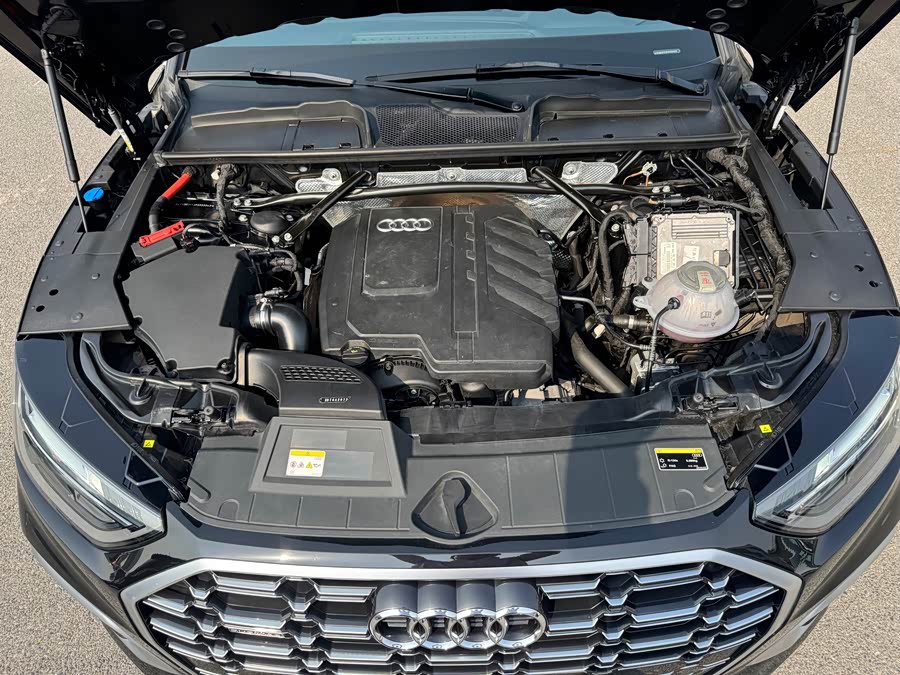 Audi Q5L 2023 40T Fashion Dynamic - zdjęcie 18