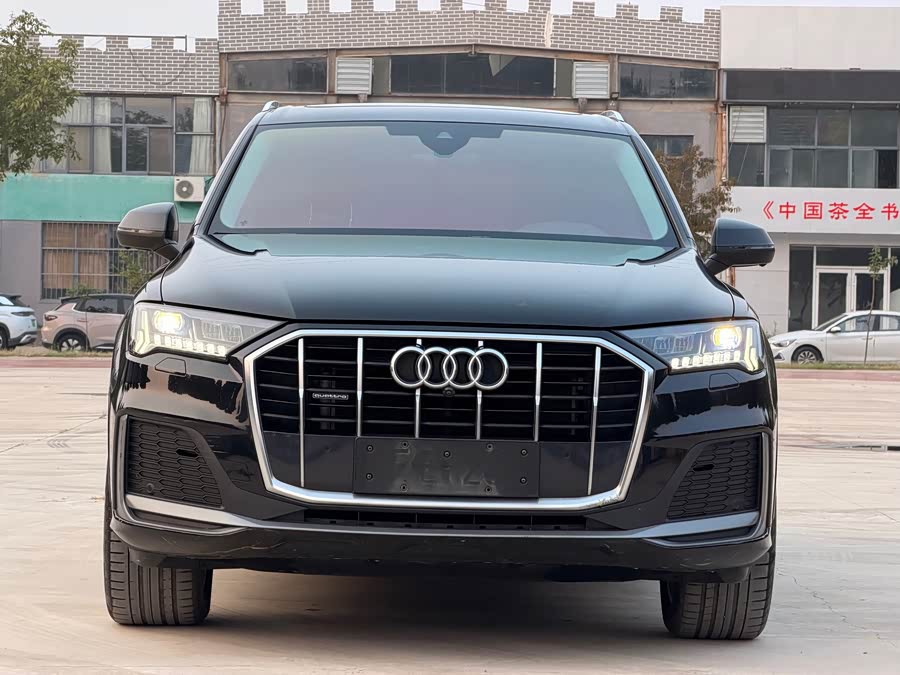 Audi Q7 2023 45 TFSI quattro S line Sport - zdjęcie 2