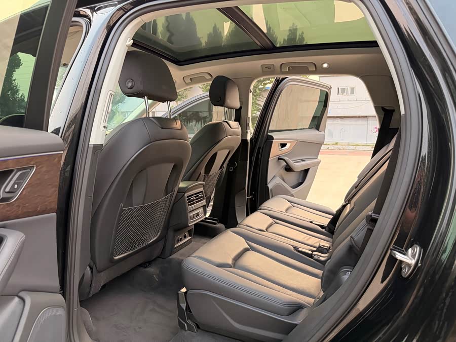Audi Q7 2023 45 TFSI quattro S line Sport - zdjęcie 13