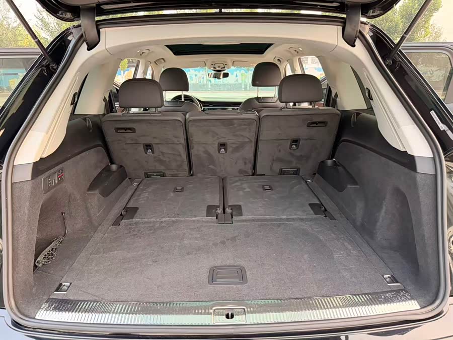 Audi Q7 2023 45 TFSI quattro S line Sport - zdjęcie 15
