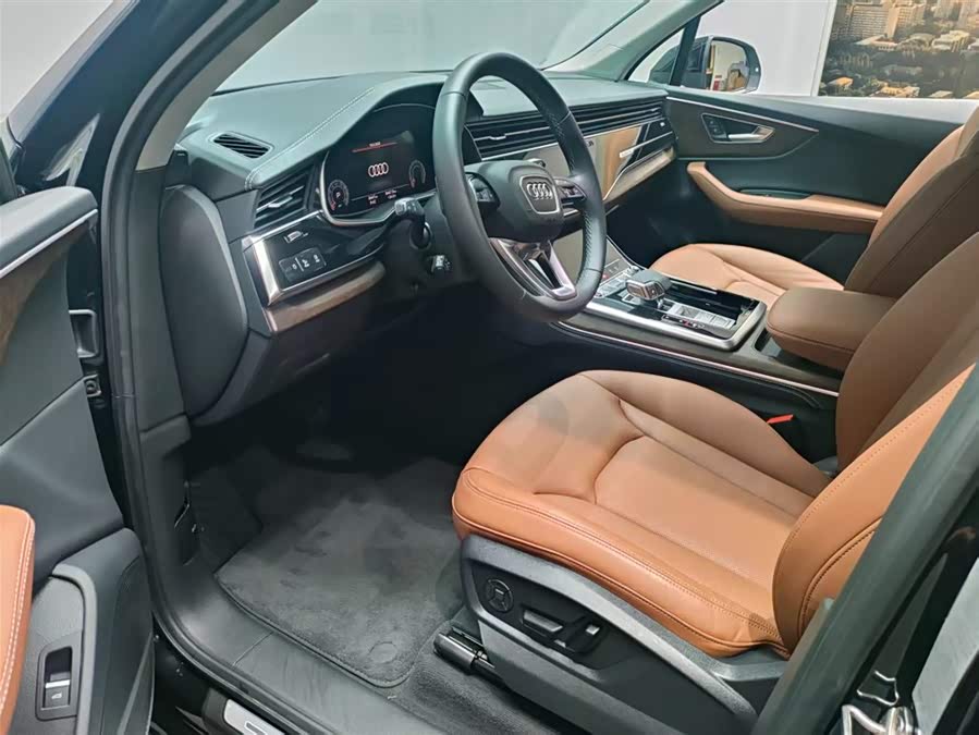 Audi Q7 2025 55 TFSI quattro S line Sport - zdjęcie 10