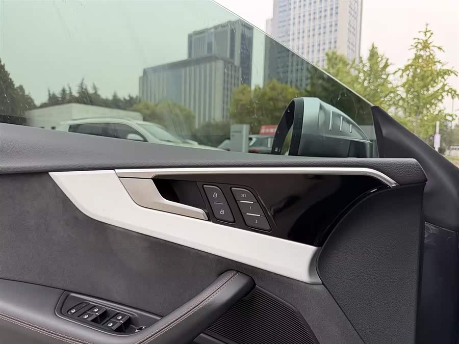 Audi S5 3.0T Sportback - zdjęcie 15
