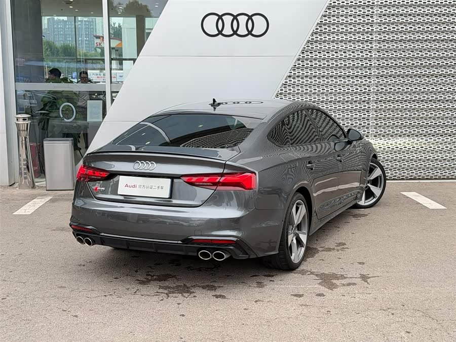 Audi S5 3.0T Sportback - zdjęcie 4
