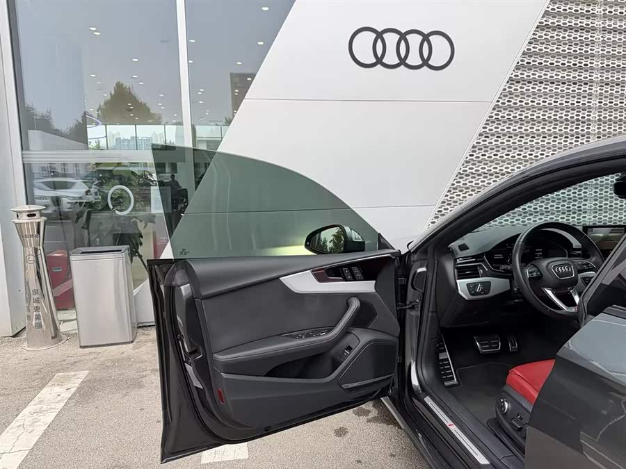 Audi S5 3.0T Sportback - zdjęcie 6