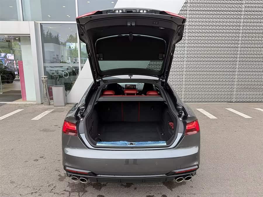 Audi S5 3.0T Sportback - zdjęcie 8