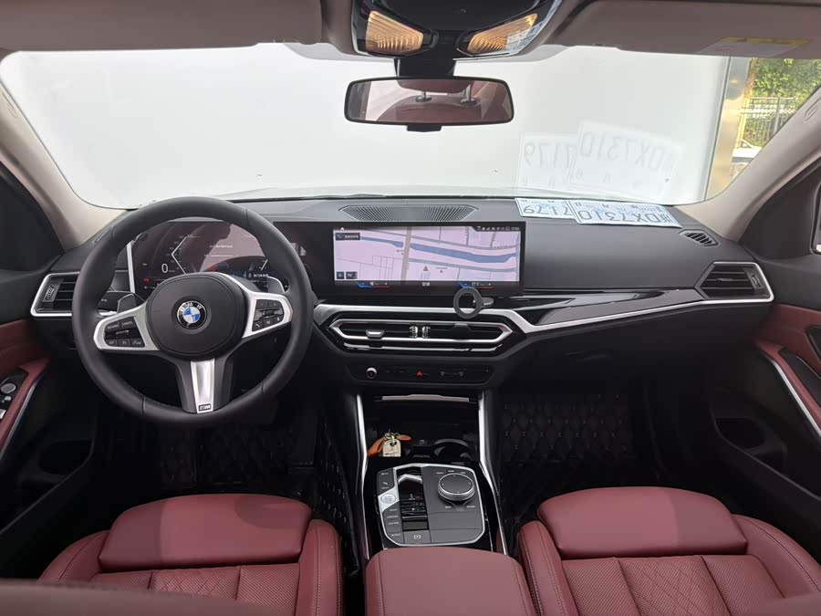 BMW 3 Series 2023 320Li M Sport - zdjęcie 16