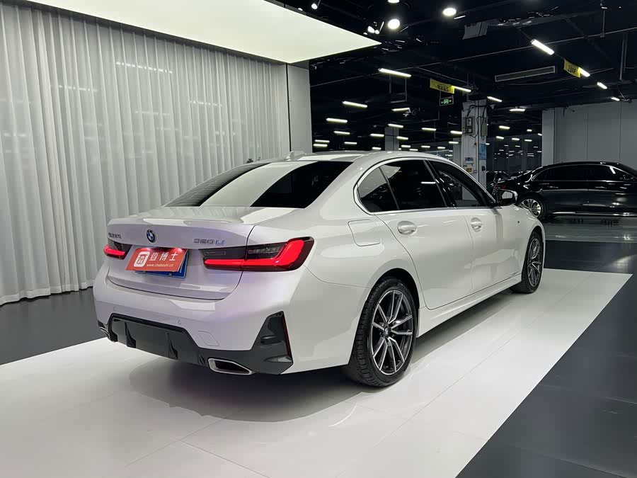 BMW 3 Series 2023 320Li M Sport - zdjęcie 9