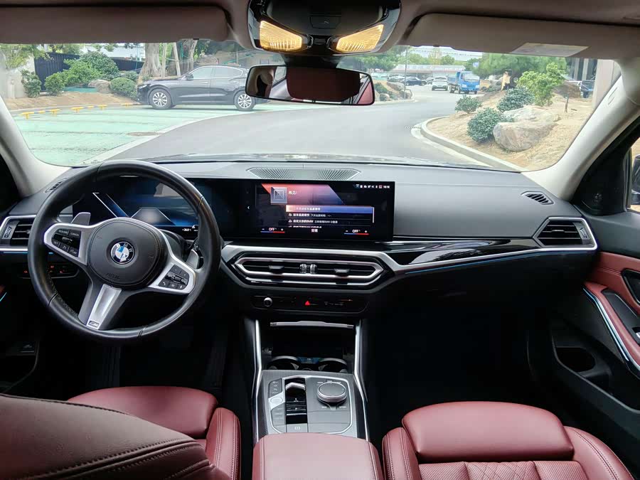BMW 3 Series 2023 325Li M Sport Night Package - zdjęcie 4