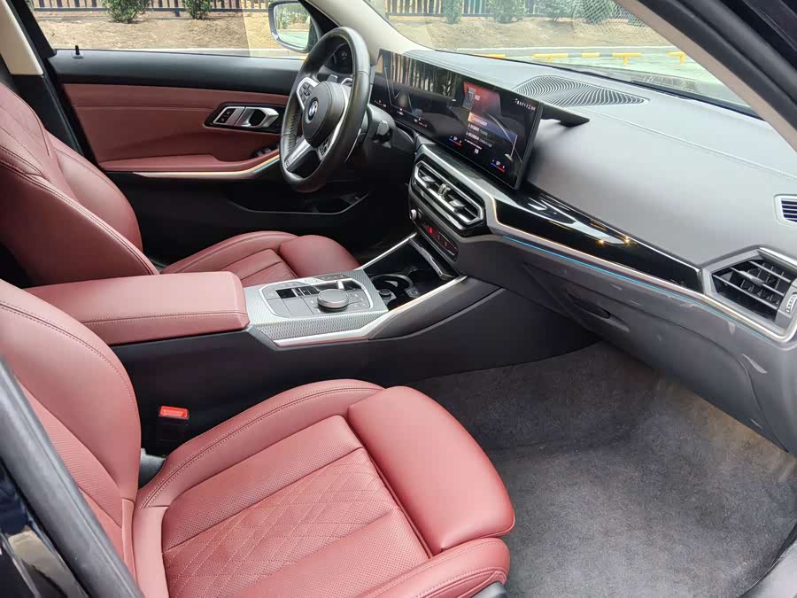 BMW 3 Series 2023 325Li M Sport Night Package - zdjęcie 7