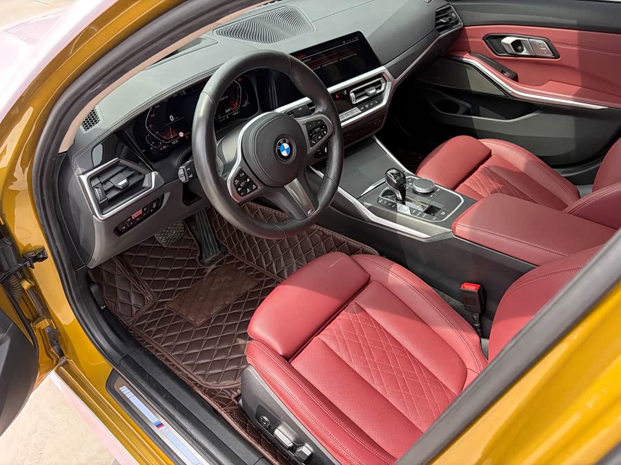 BMW 3 Series 2023 325i M Sport Night Package - zdjęcie 10