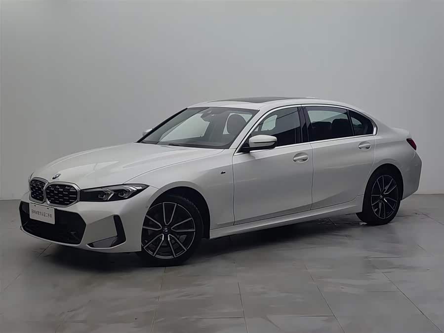 BMW 3 Series 2024 325Li M Sport - zdjęcie 1
