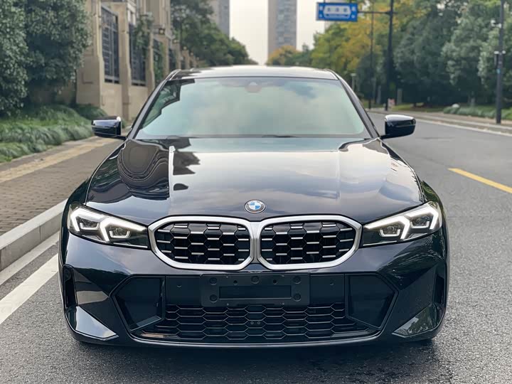 BMW 3 Series 2024 325Li M Sport - zdjęcie 20
