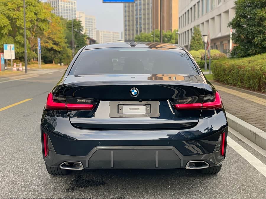 BMW 3 Series 2024 325Li M Sport - zdjęcie 6