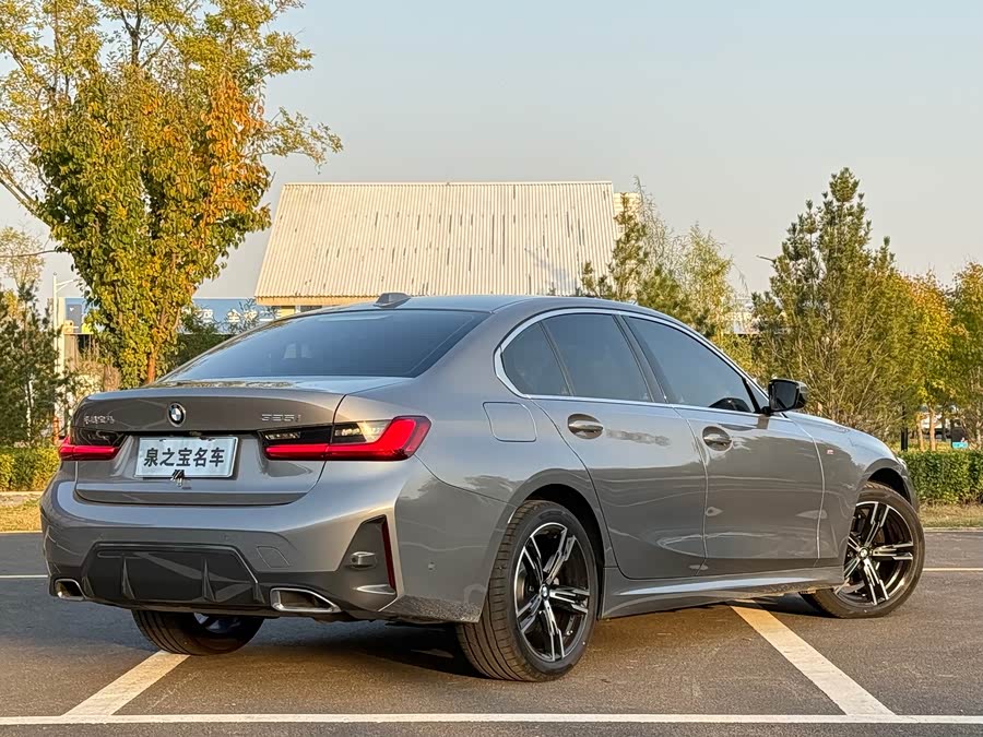 BMW 3 Series 2024 325i M Sport - zdjęcie 20