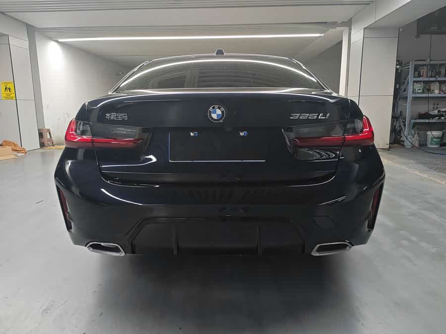 BMW 3 Series 2025 325Li M Sport Package - zdjęcie 14