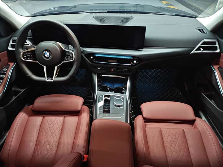 BMW 3 Series 2025 325Li M Sport Package - zdjęcie 19