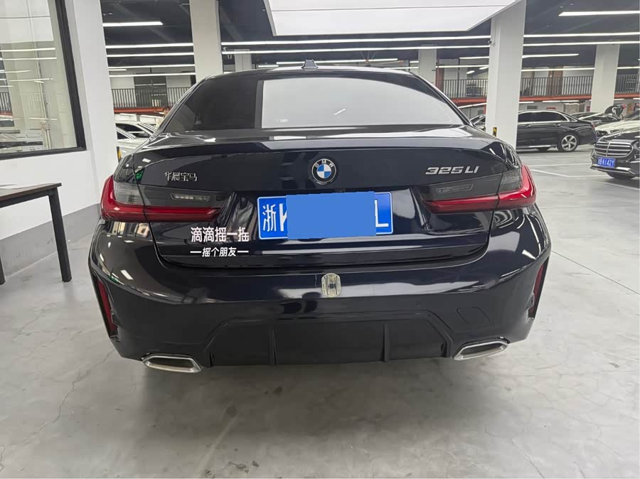 BMW 3 Series 2025 325Li M Sport Package - zdjęcie 9