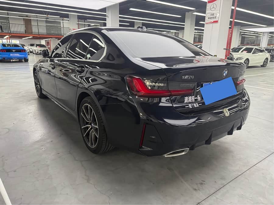 BMW 3 Series 2025 325Li M Sport Package - zdjęcie 10