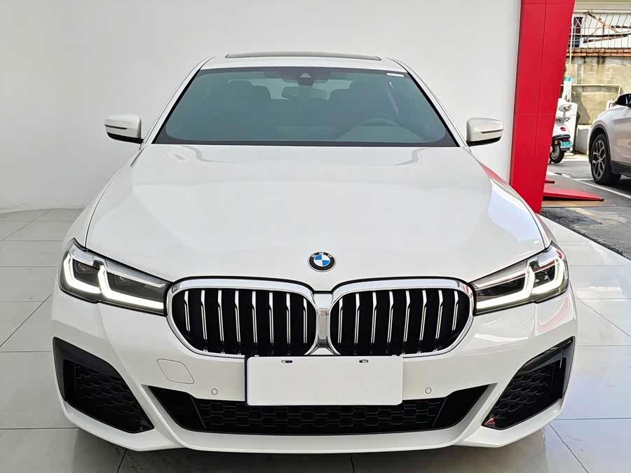 BMW 5 Series 2023 530Li xDrive M Sport - zdjęcie 2