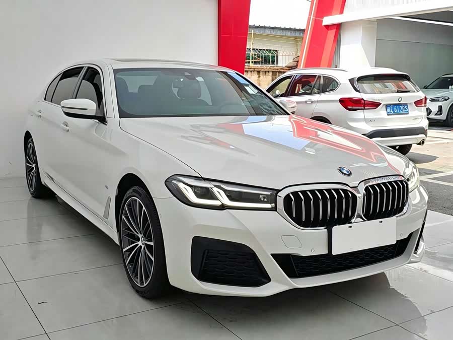 BMW 5 Series 2023 530Li xDrive M Sport - zdjęcie 3